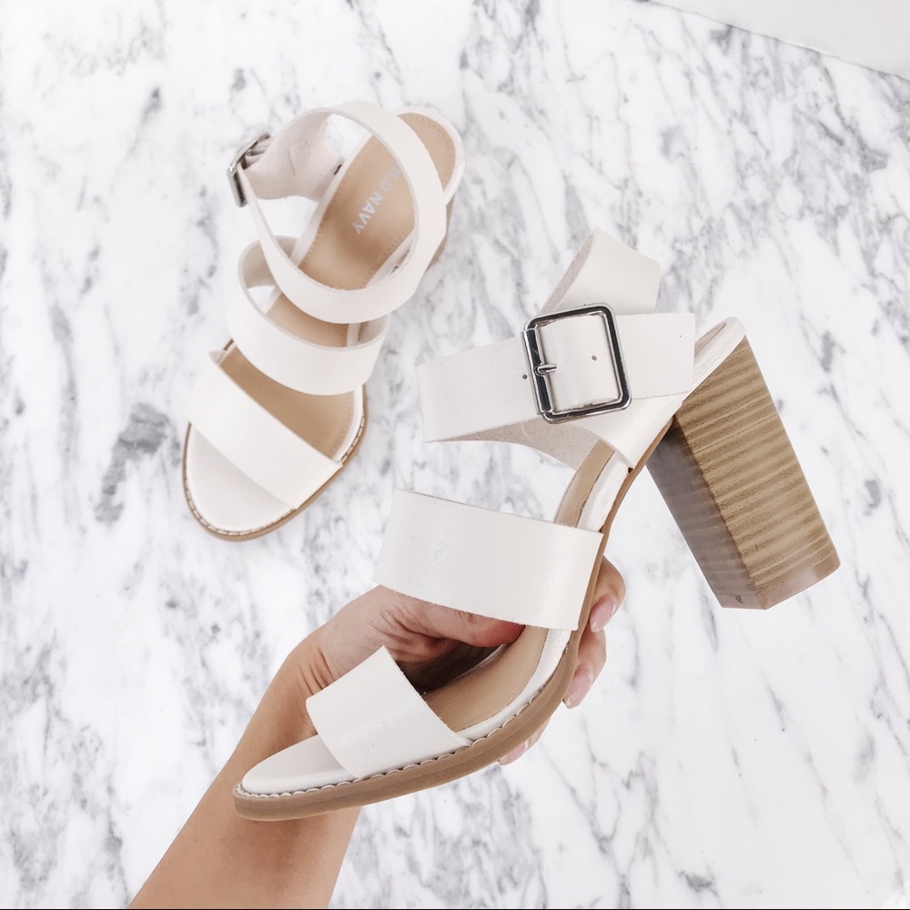 Block heel sandals